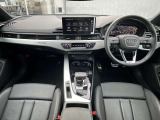 A5スポーツバック  ブラック スタイル プラス 4WD