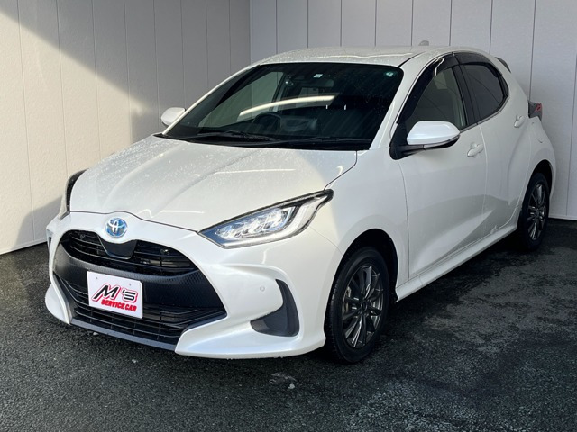 ヤリス 1.5 ハイブリッド Z E-Four 4WD ETC 前後ドラレコ バックモニター
