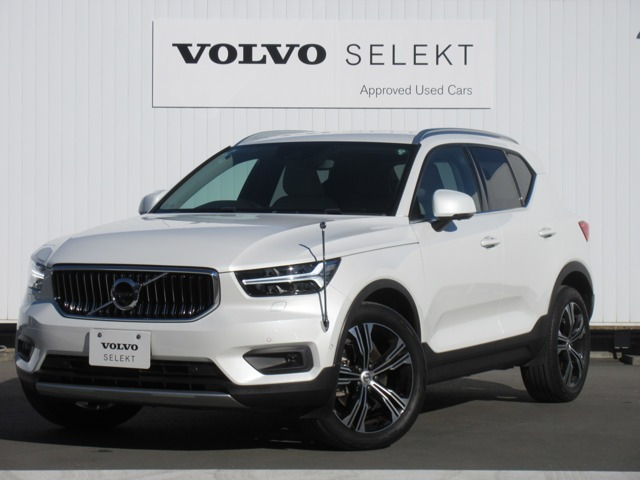 XC40 B4 AWD インスクリプション 4WD 