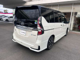 セレナ 1.2 e-POWER ハイウェイスター V 