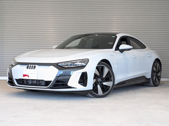 e-tron GT クワトロ 4WD 