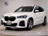 【BMWの伝統】BMWのお車は、“駆け抜ける歓び”を意識し、走行の安定性とコーナリングの良さを追求し、思い通りにハンドルの操作可能です。