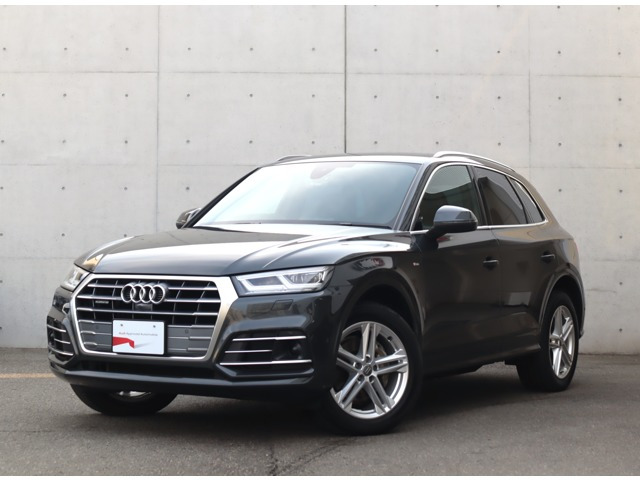 Q5 40 TDI クワトロ スポーツ Sラインパッケージ ディーゼル 4WD 