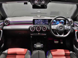 Aクラスセダン A250 4マチック AMGライン 4WD 4マチック AMGライン 4WD