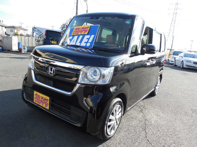 N-BOX G ホンダセンシング オートハイビーム先行車発進機能