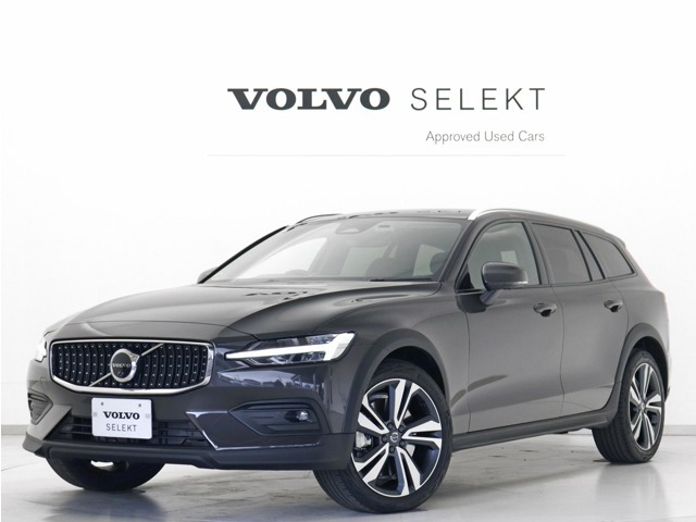 V60クロスカントリー アルティメット B5 AWD 4WD 