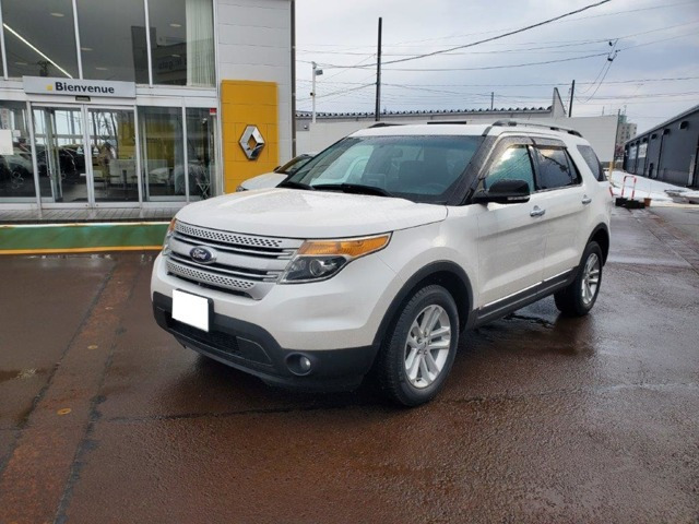 エクスプローラー XLT エクスクルーシブ 4WD 