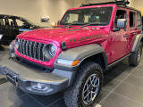 1941年に誕生した初代モデルよりそのDNAを脈々と受け継いできたJeepブランドの象徴。11年ぶりにフルモデルチェンジをして全身が進化したが伝統は継承しています。