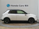 全長3389cm、幅175cm、高さ151cmのお車になります。