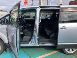 当店では、自社で仕入れした厳選車両を、多数展示しております。リーズナブルなお車を多数在庫しております。掘り出し物を探しにいらしてください。
