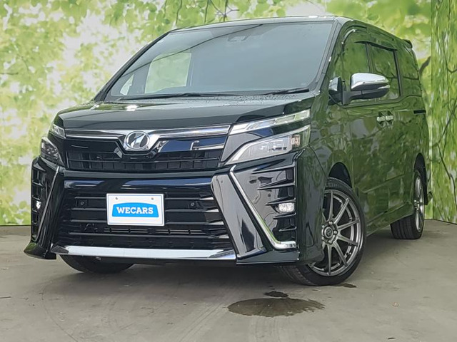 ヴォクシー 2.0 ZS 煌II 4WD 