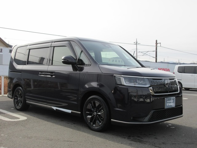 ステップワゴン  2.0 e:HEV スパーダ