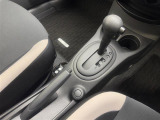 気になる車はすぐにお問い合わせください!画面右側の0066から始まる無料ダイヤルからお問い合わせ下さい!専門スタッフがお車のご質問にお答えいたします!