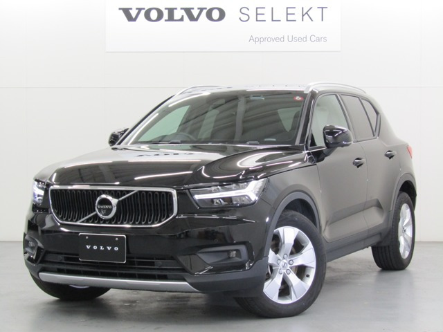 XC40 B4 モメンタム 
