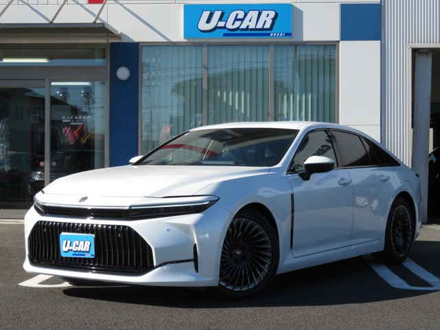 クラウン2.5 Z ハイブリッドブラックパッケージ