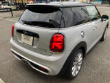 車両詳細はMINI NEXT富山 TEL:076-422-0081へお気軽にお問合せ下さいませ。