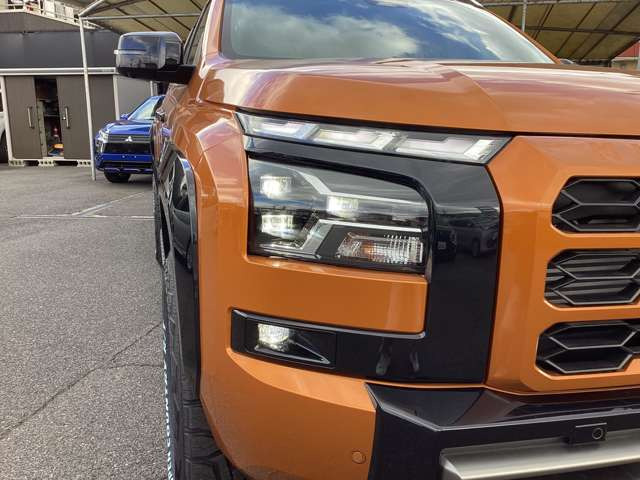 中古車 三菱 トライトン 2.4 GSR ディーゼル 4WD の中古車詳細 (3,000 