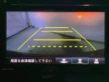 バックでの車庫入れも安心です! リアカメラが付いているバックモニター付のディスプレイ・オーディオです。操作線もついており距離感も画面から確認できます。