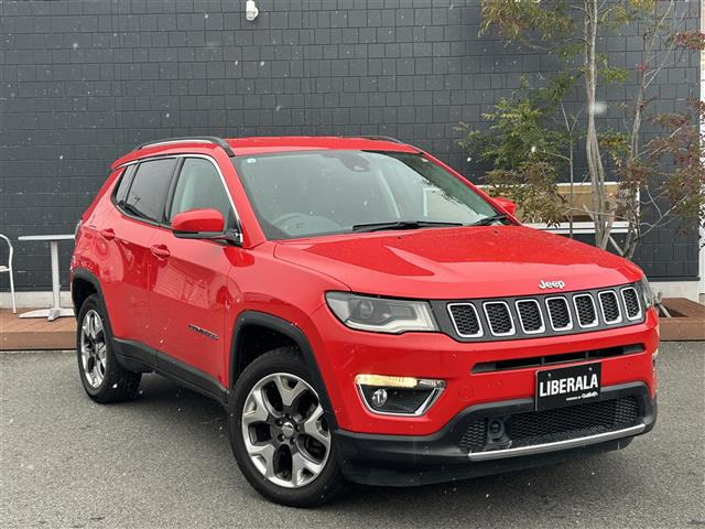 コンパス リミテッド 4WD 本革シート