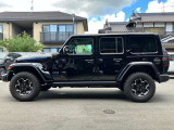 お客様の大切なお車を責任をもって整備いたします。JEEP岡山では厳選したお車を常時展示しております。