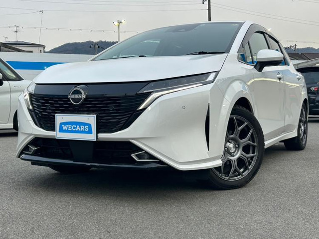 ノートオーラ 1.2 G FOUR レザーエディション 4WD 