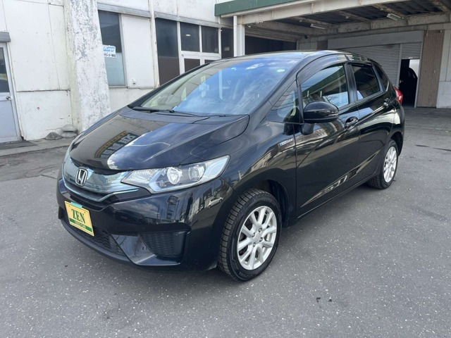 フィット 1.5 ハイブリッド Lパッケージ 4WD 