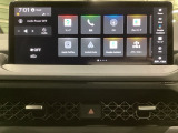 12.3インチ Honda CONNECTディスプレーに、Google アシスタント、Google マップ、Google Play を搭載。よりパーソナライズされたドライブ体験を提供します。