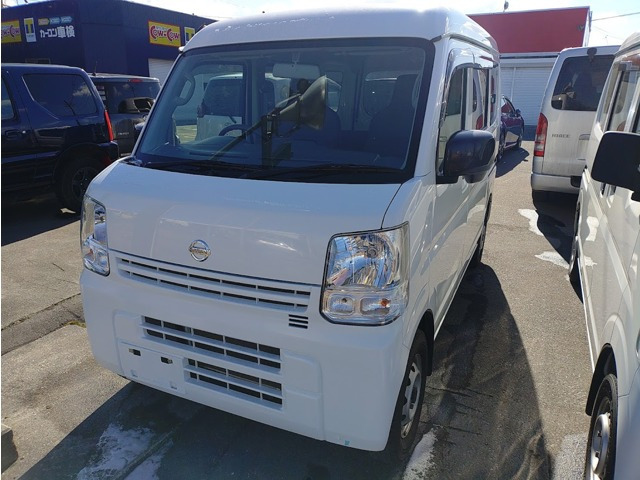 NV100クリッパー DX ハイルーフ 4WD 