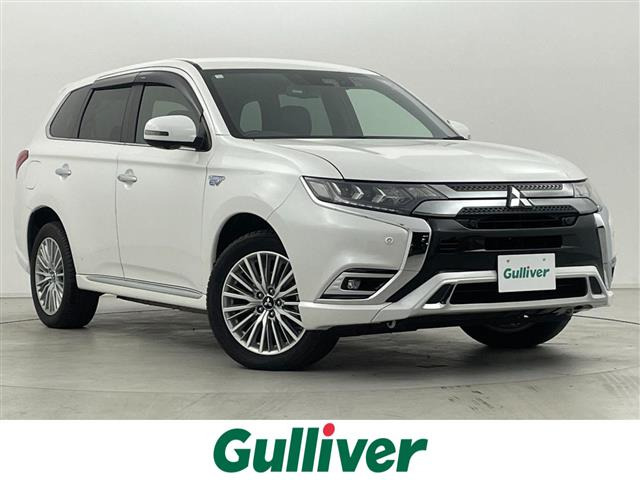 アウトランダーPHEV 2.0 G プレミアムパッケージ 4WD 4WD ワンオーナー