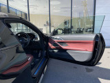 自動車保険も純正のクオリティを。BMWの正規ディーラーのみが取り扱い可能な、BMW専用自動車保険。専任のスタッフが皆様のカーライフを24時間365日サポート致します。