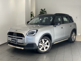 弊社管理デモンストレーションカー ブルーレザーシート 禁煙車 ヘッドアップディスプレイ トップビューカメラ アクティブクルーズコントロール オートトランク 18インチアロイホイール パーキングアシスト