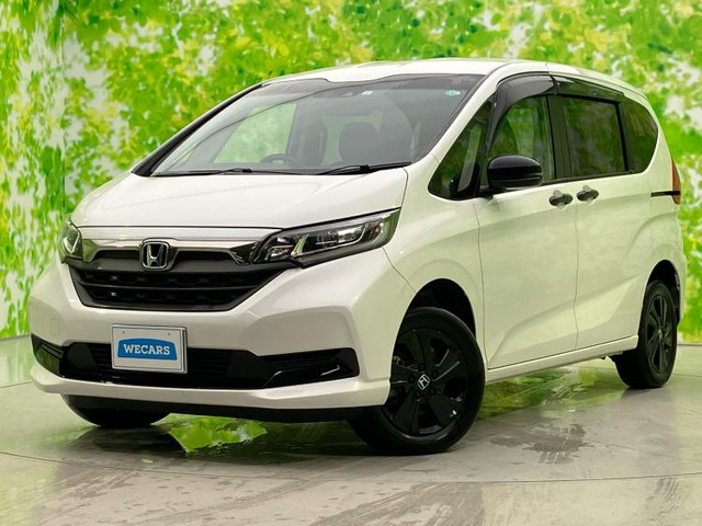 フリード 1.5 ハイブリッド G ブラックスタイル 4WD 