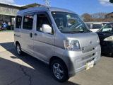 ハイゼットカーゴ スローパー リヤシートレス仕様 折り畳み補助シート付き 4WD 