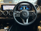 GLAクラス GLA200d 4マチック 4WD 4WD サンルーフ