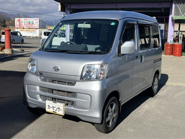 ハイゼットカーゴ スローパー リヤシートレス仕様 折り畳み補助シート付き 4WD 