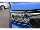 視線はギラっ☆とカッコよく( *´艸`)全車ヘッドライトは磨いております!!