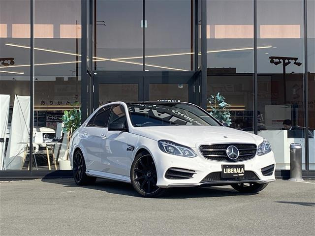 Eクラス E250 アバンギャルド 本革シート サンルーフ