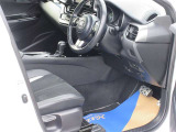 C-HR ハイブリッド 1.8 S GR スポーツ 