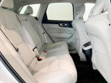 XC60 プラス B5 