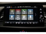 ホンダ純正ナビなのでダッシュボードにスッキリと収まっています。土地勘の無い所でも迷わず安心ですね!AVも色いろ視聴出来るのでドライブも楽しくなります!