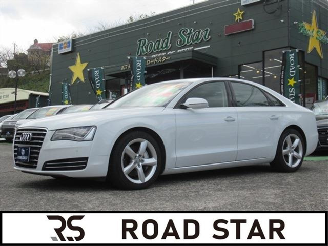 A8 3.0 TFSI クワトロ 4WD 