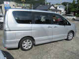 セレナ 2.0 ハイウェイスター S-HYBRID 