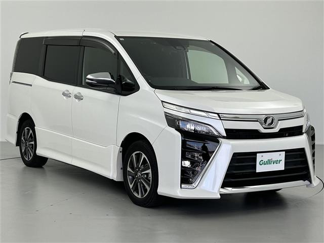 ヴォクシー 2.0 ZS 煌 修復歴無し