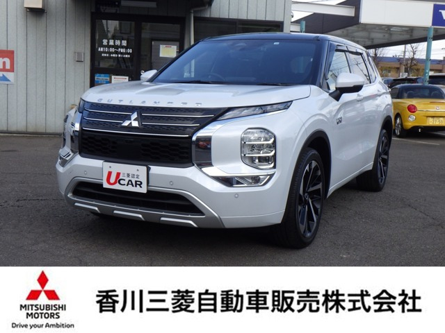 アウトランダー PHEV 2.4 P 4WD 