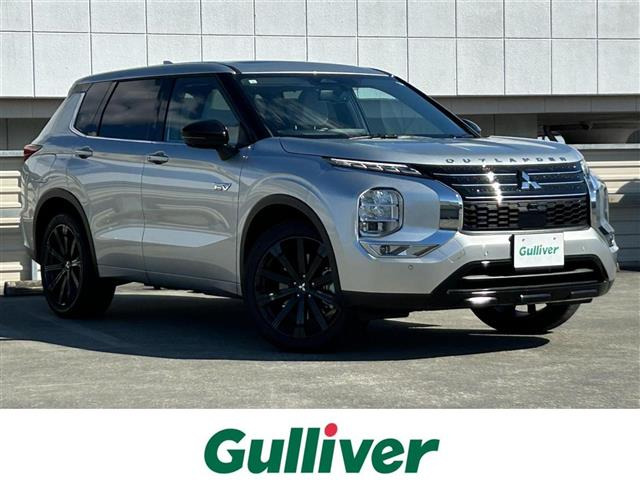 アウトランダー PHEV 2.4 P 4WD 本革シート サンルーフ