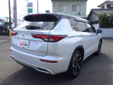 アウトランダー PHEV 2.4 P 4WD 