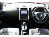 すっきりとしたダッシュボード回り!フロントビューの視界も良くて運転しやすいですよ♪