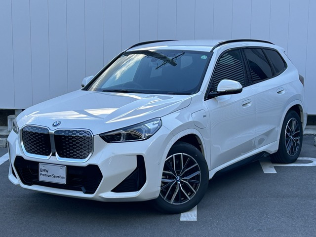 iX1xドライブ30 Mスポーツ 4WD