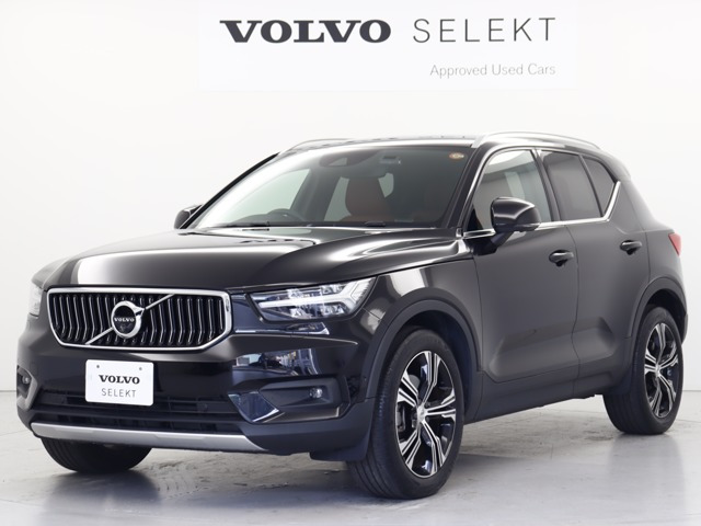 XC40 B4 AWD インスクリプション 4WD 