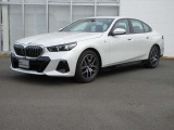 当社の車を見ていただき有難うございます。全車BMW/MINI正規認定中古車です。ご購入後,は新車購入時と同じアフターサービスを受けていただけます。